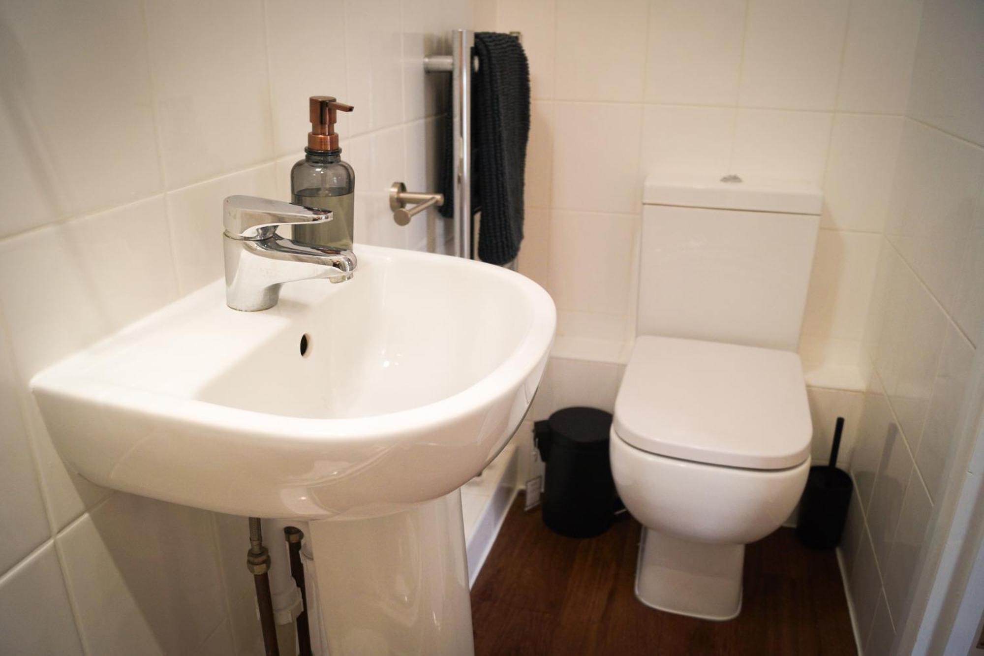 Lemon Tree Rooms - Newly Refurbished Coastal Stay Swyre المظهر الخارجي الصورة