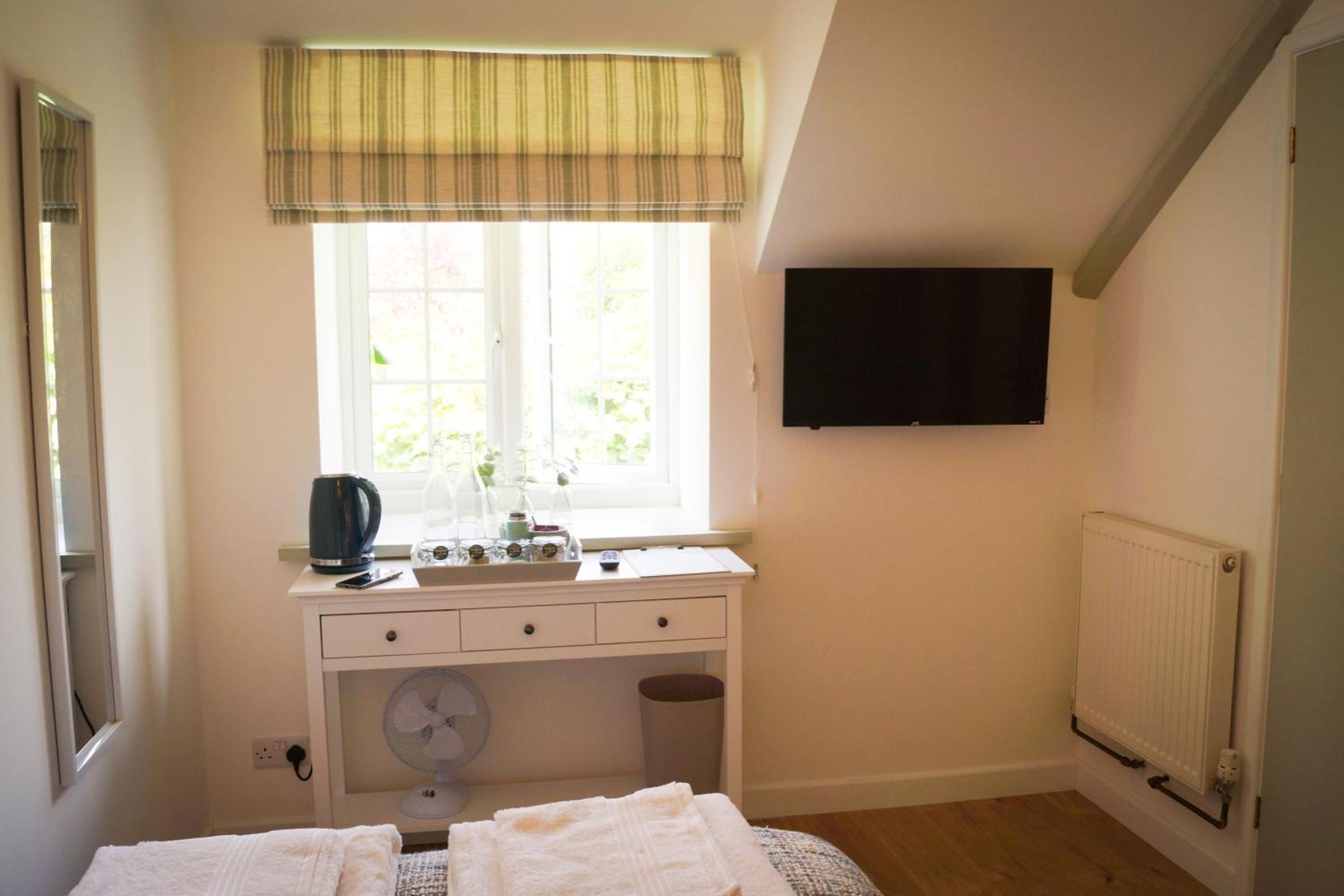 Lemon Tree Rooms - Newly Refurbished Coastal Stay Swyre المظهر الخارجي الصورة