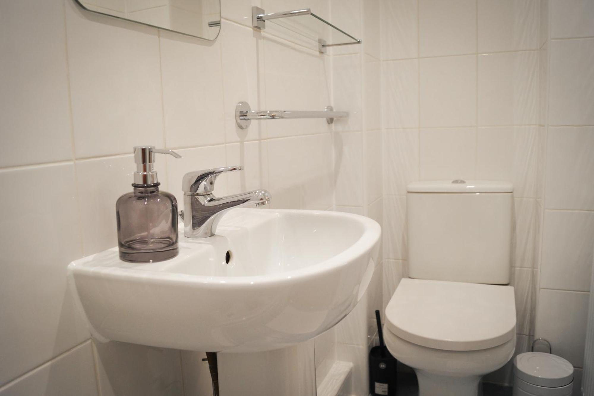 Lemon Tree Rooms - Newly Refurbished Coastal Stay Swyre المظهر الخارجي الصورة